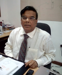 "If you like a job, give it your all. If you don’t, then don’t hang around," advises the managing director of ChemiCotex, L.N. Rathi.