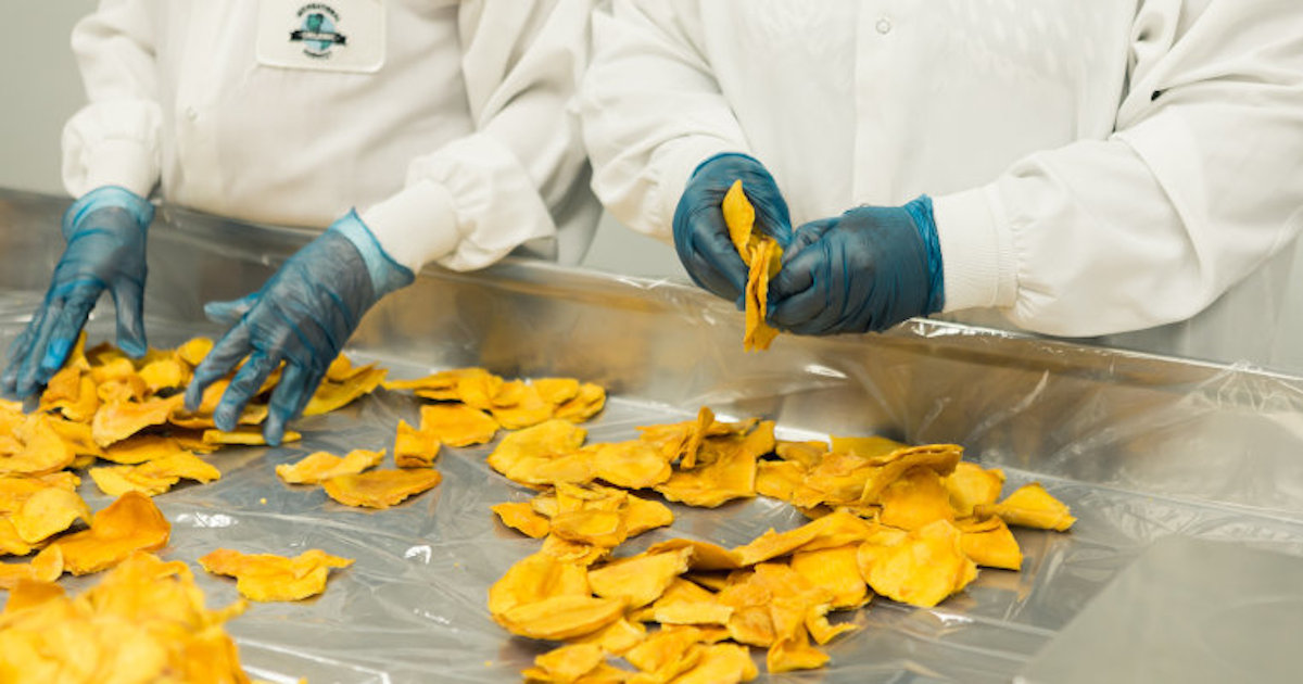 Profitmaking idea Dried tropical fruit from Uganda, for the world