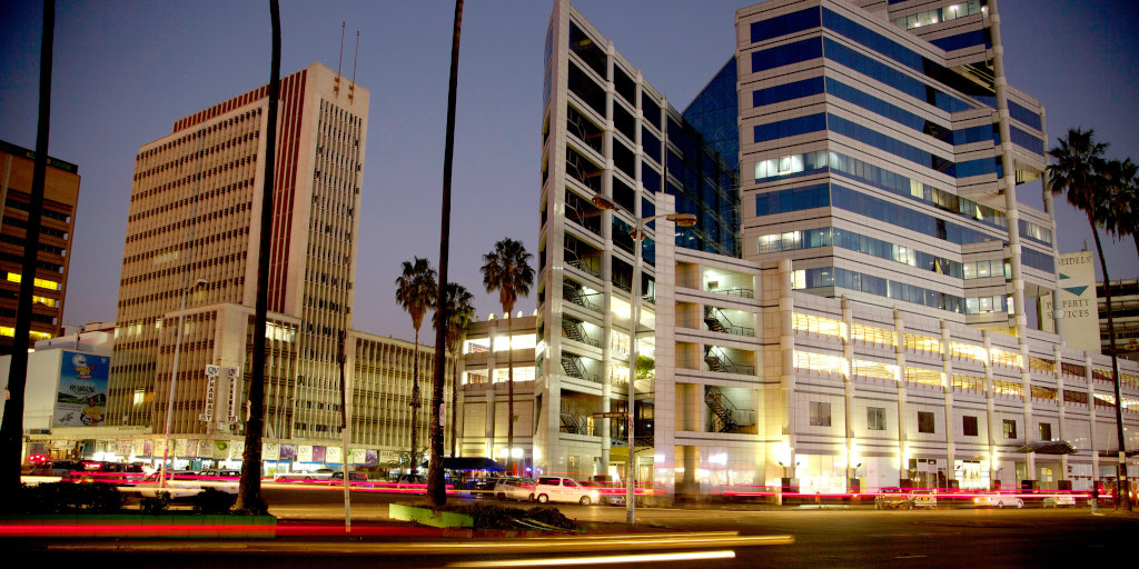 The peculiar case of Zimbabwe as an investment destination